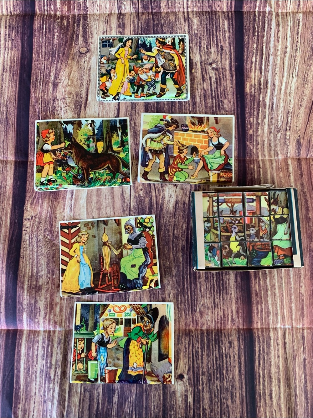Chadwick Vintage Color Picture Building Blocks - 5 Different Images  4" L x 5"W